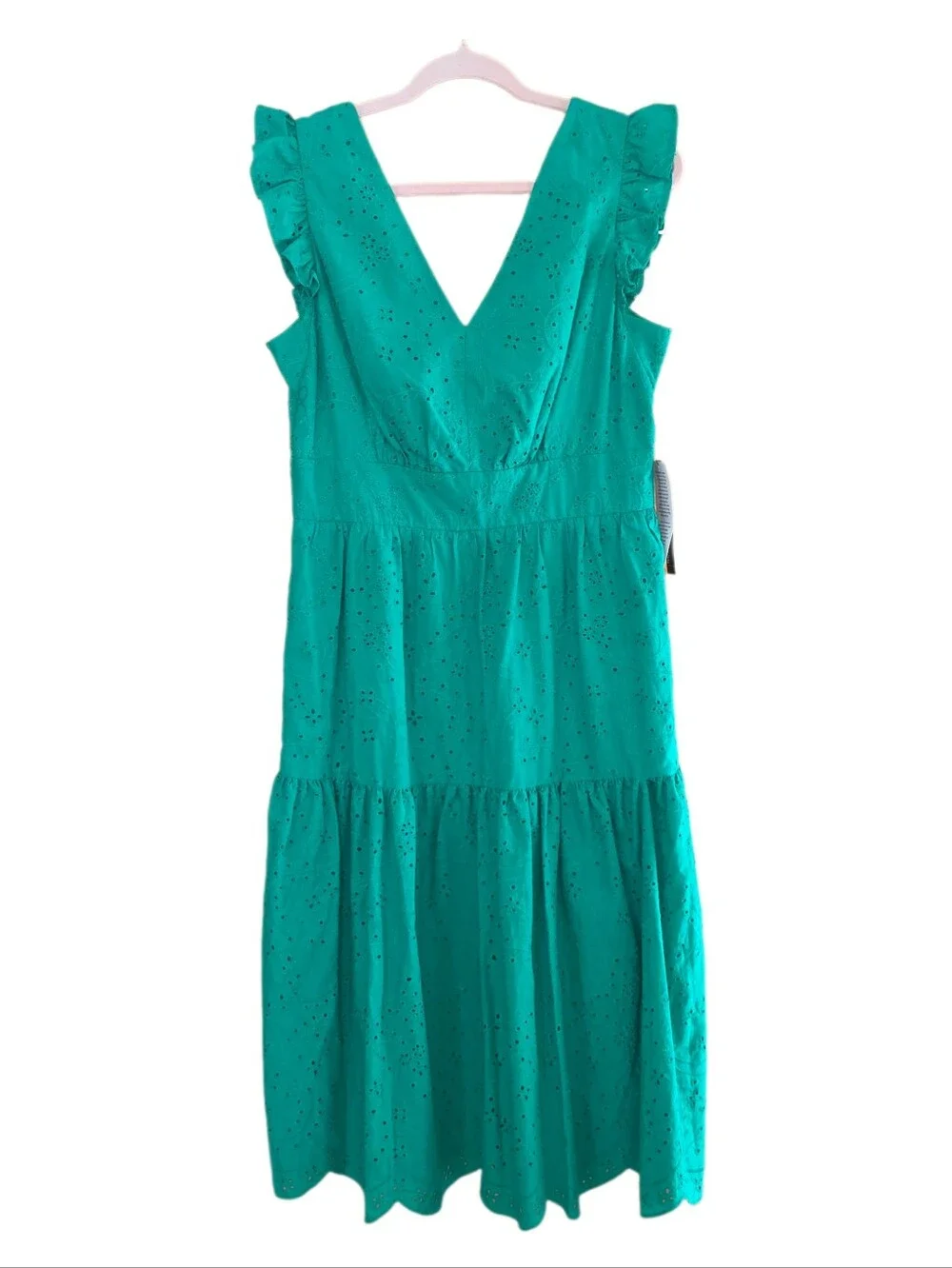 Maggie London Green Eyelet Ruffle Sleeve V-Neck Dress.